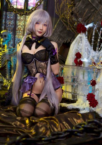 快穿妖姬系(灼青)_1080P影视在线观看