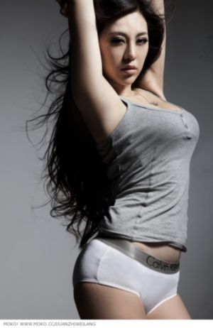欧美女白虎_BD全集免费观看