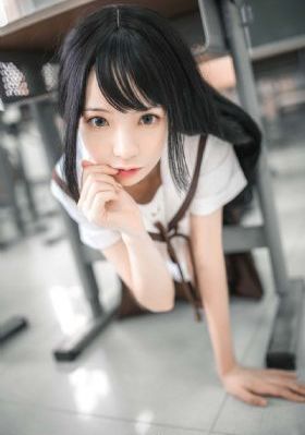 qq头像欧美两人_BD英语迅雷电影在线